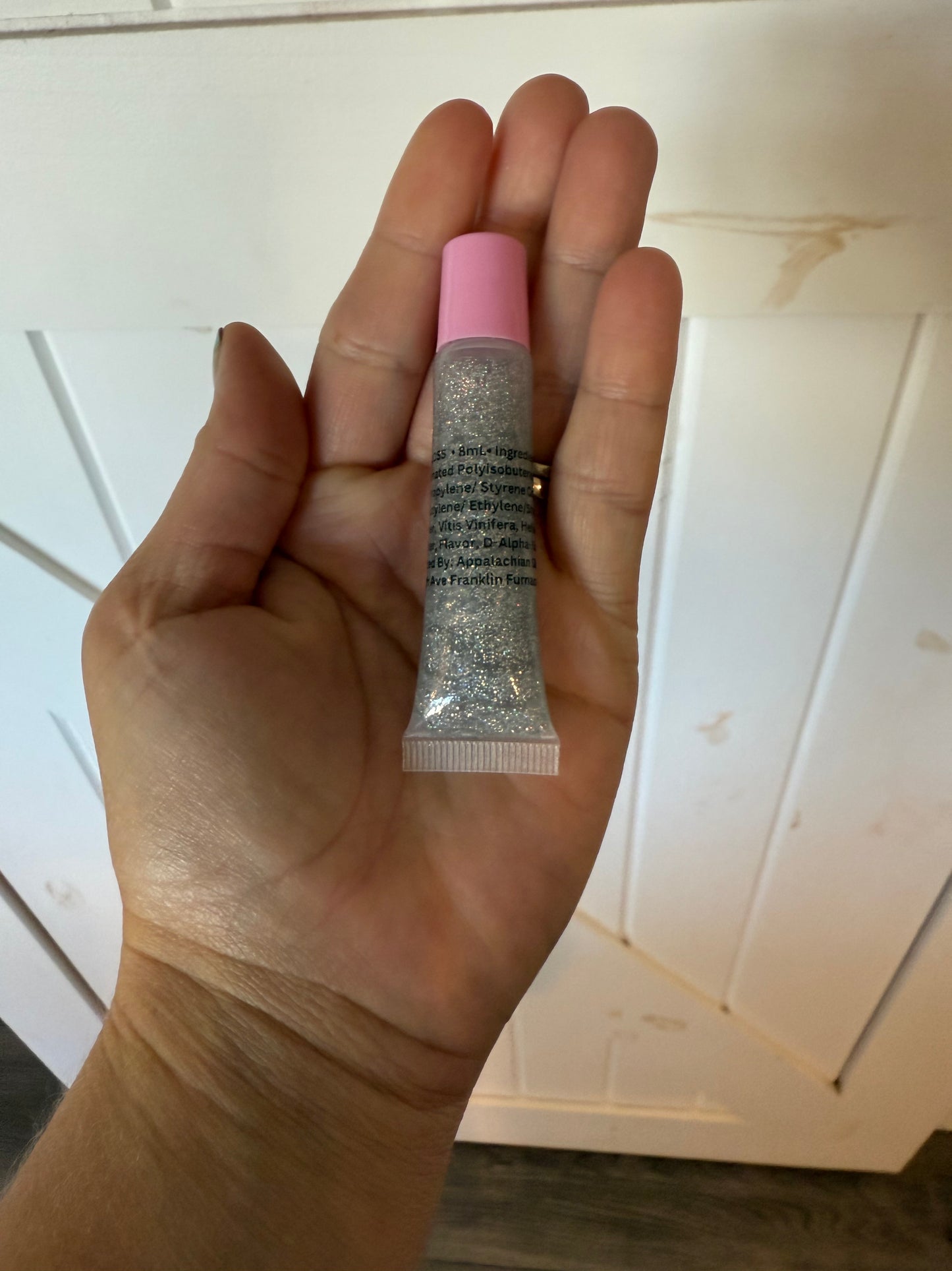 Lip Gloss- Standard Squeeze Tube